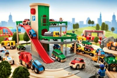 BRIO Parkhaus, Straßen & Schienen – Bild 2